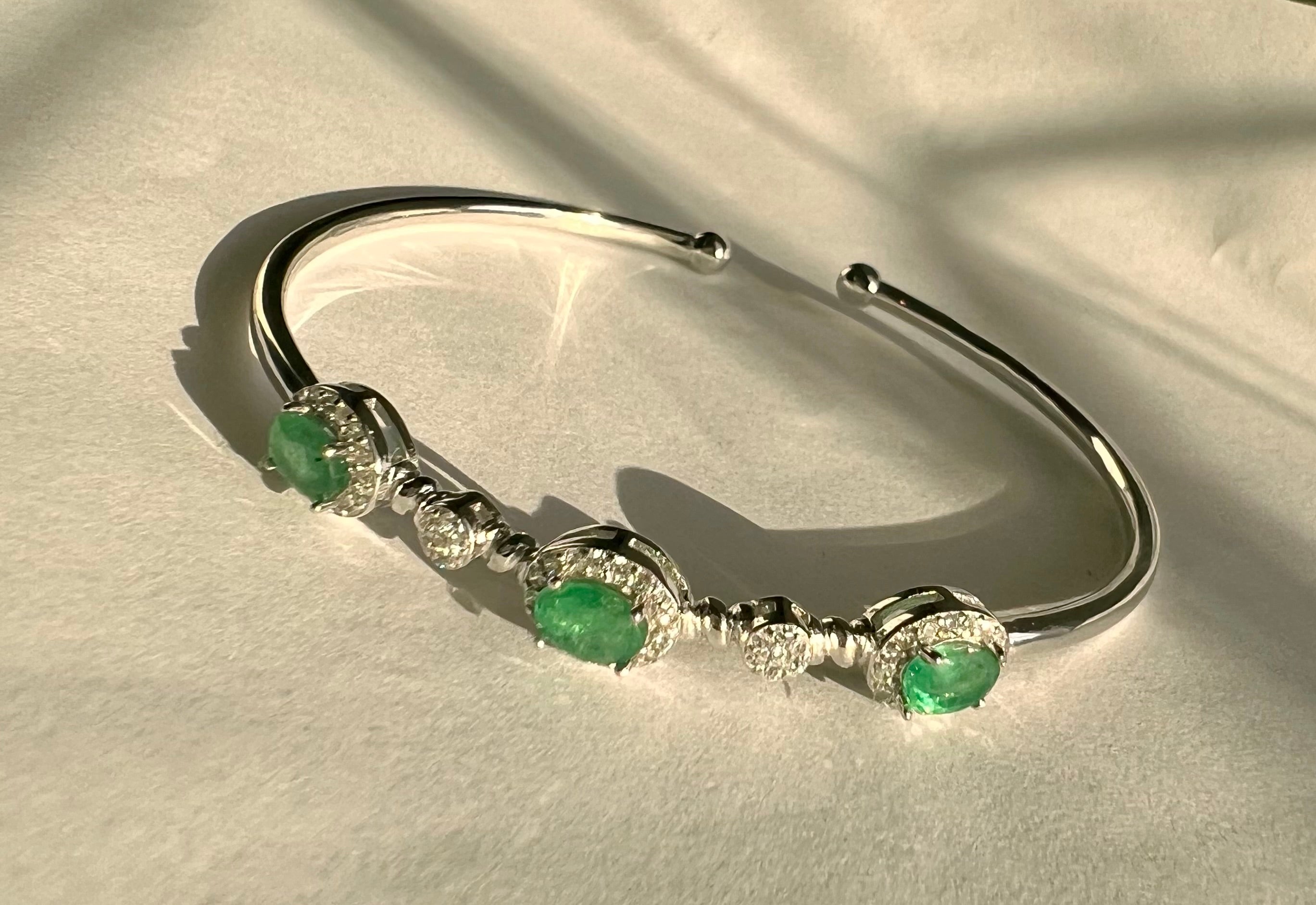 Filthy Roses Silver Emerald Cuff – FilthyRoses x Crystals