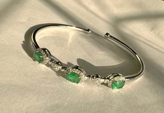 Silver Emerald Cuff